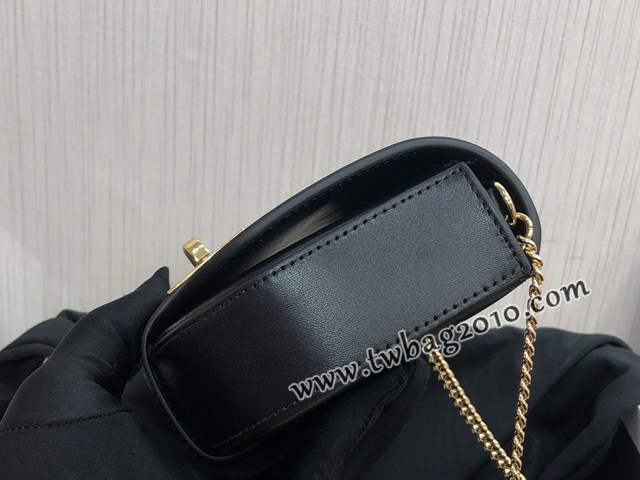 Celine專櫃2023新款鏈條單肩斜挎小包 10G453 賽琳16系列新款馬鞍包 sldj2278